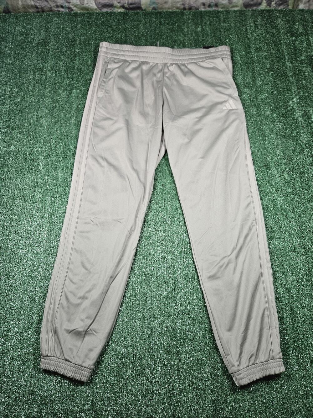 Adidas Women's 3-Stripes Tricot Jogger Pants Silver Pebble Size XL NWT